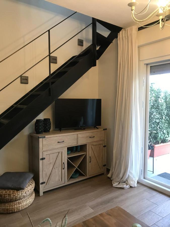 Terra Holiday Homes- Olivia Asprovalta Esterno foto